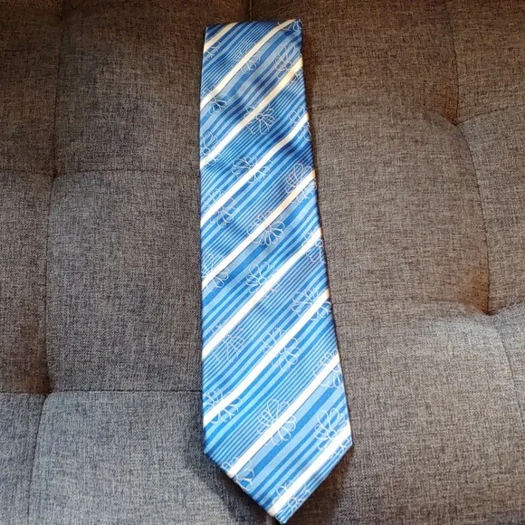 Excellent used condition Mens PAUL SMITH 100% Silk Italian Made Necktie - Picture 6 of 6